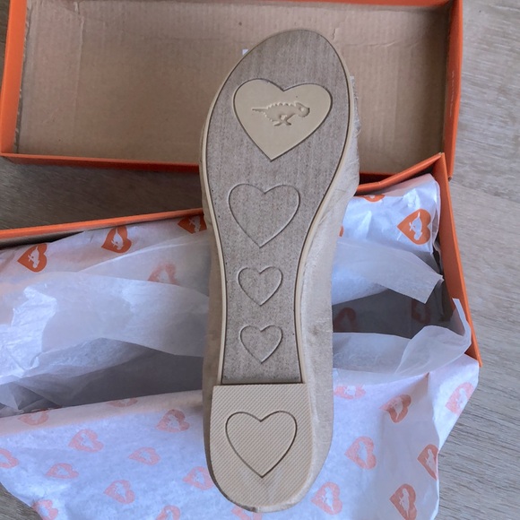 ❌SOLD OUT❌ NIB [Rocket Dog] Myrna Thai Silk Slip-On Beige Ballet Flats - Picture 9 of 11